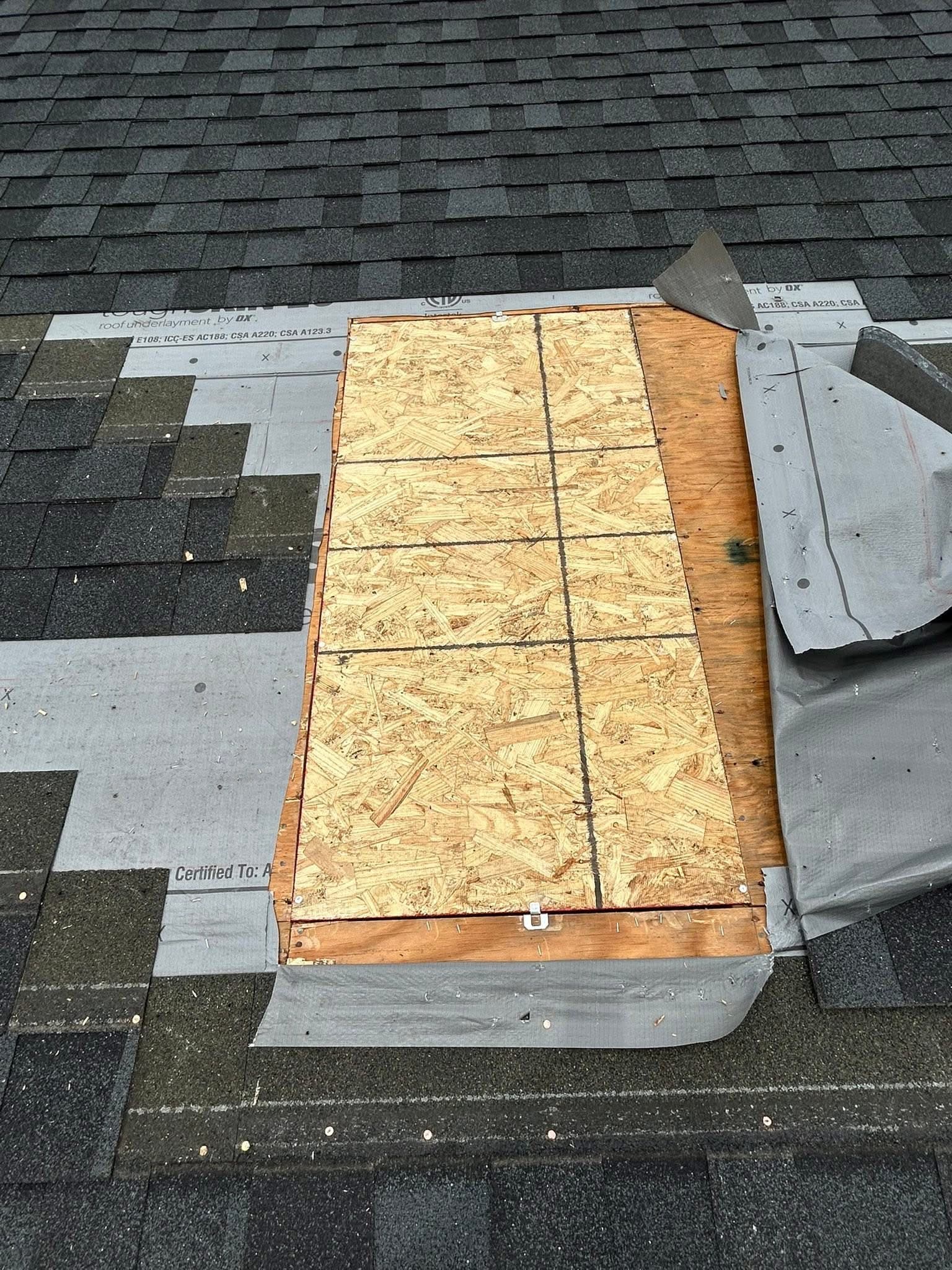 Roofing & Exteriors project photo 15